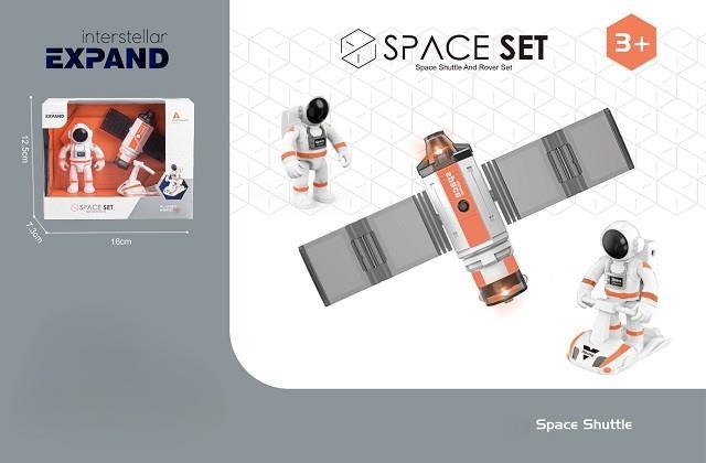 Astronaute et satellite Interstellar Expand