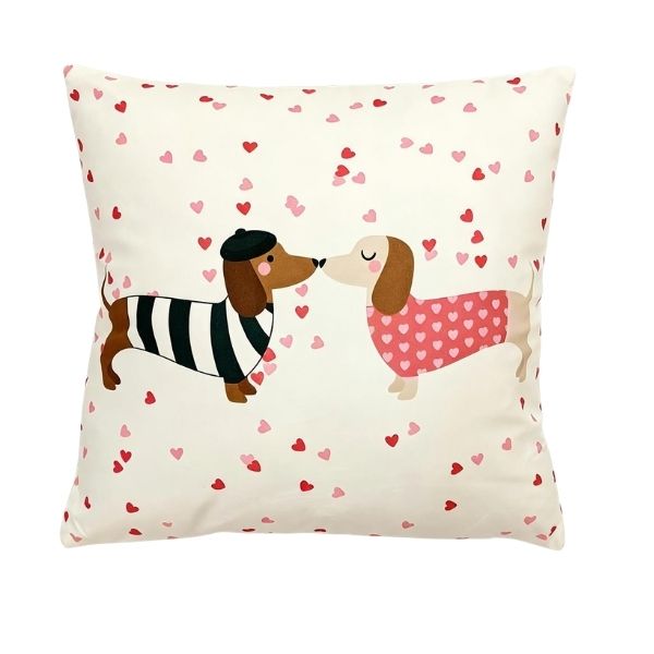 Coussin 15,75 po x 15,75 po chien Teckel amoureux
