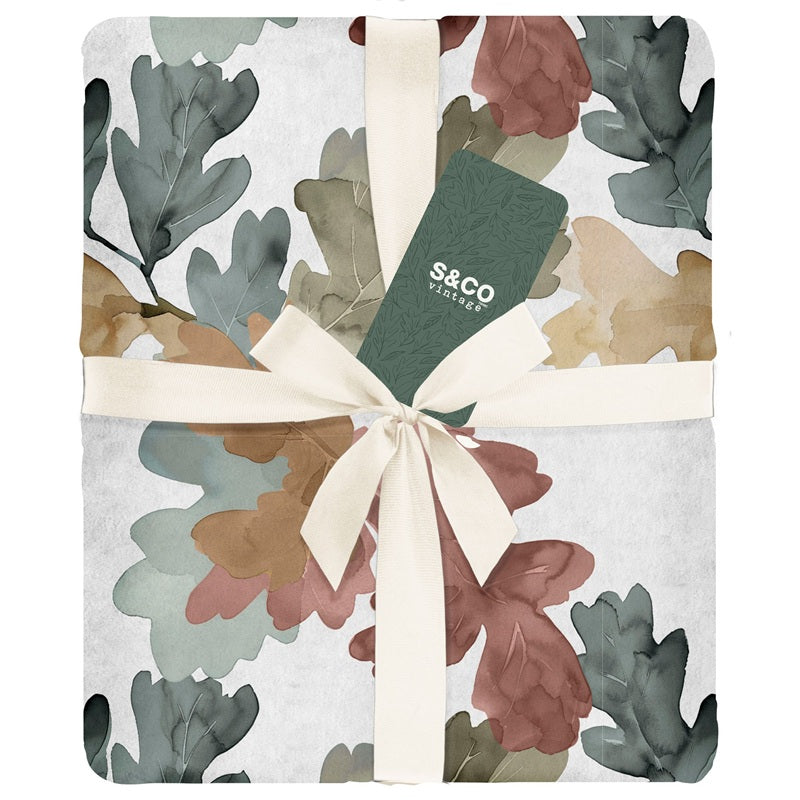 Jeté 48 po x 60 po en flanelle imprimée épaisse feuilles de chêne
