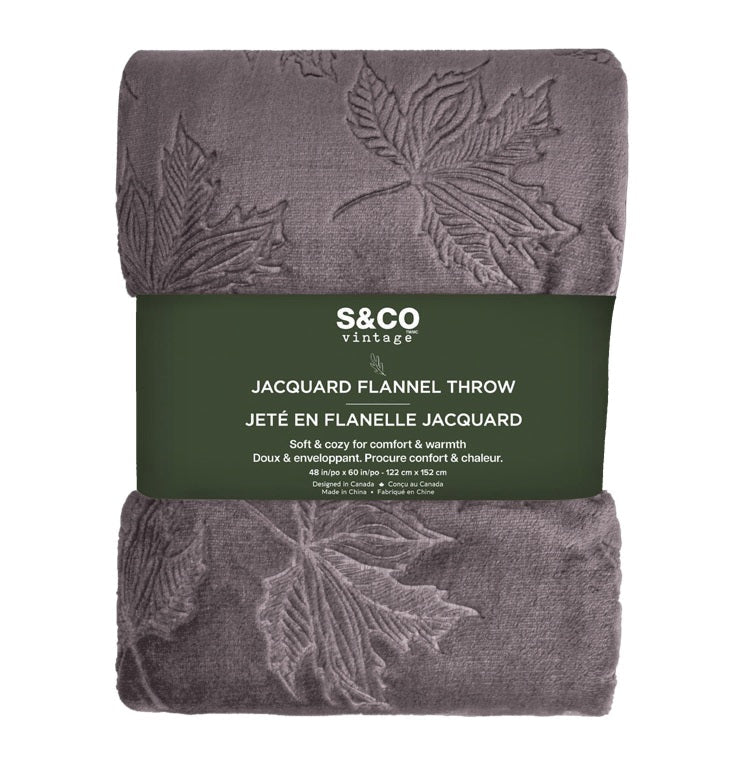 Jeté 48 po x 60 po en flanelle avec texture feuille d'érable en relief mauve profond
