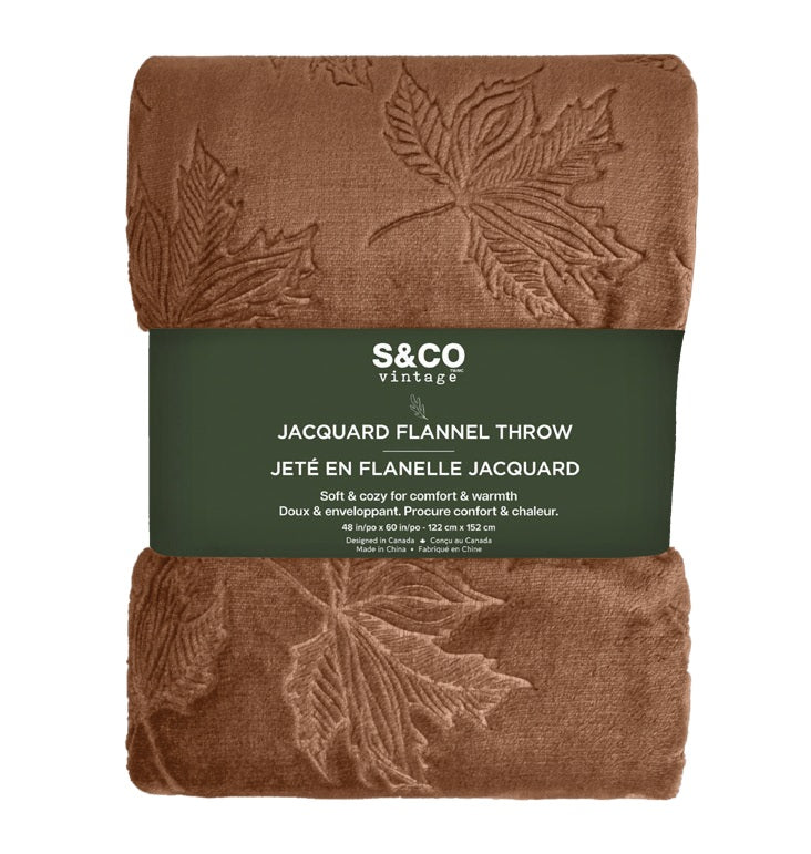 Jeté 48 po x 60 po en flanelle avec texture feuille d'érable en relief cèdre