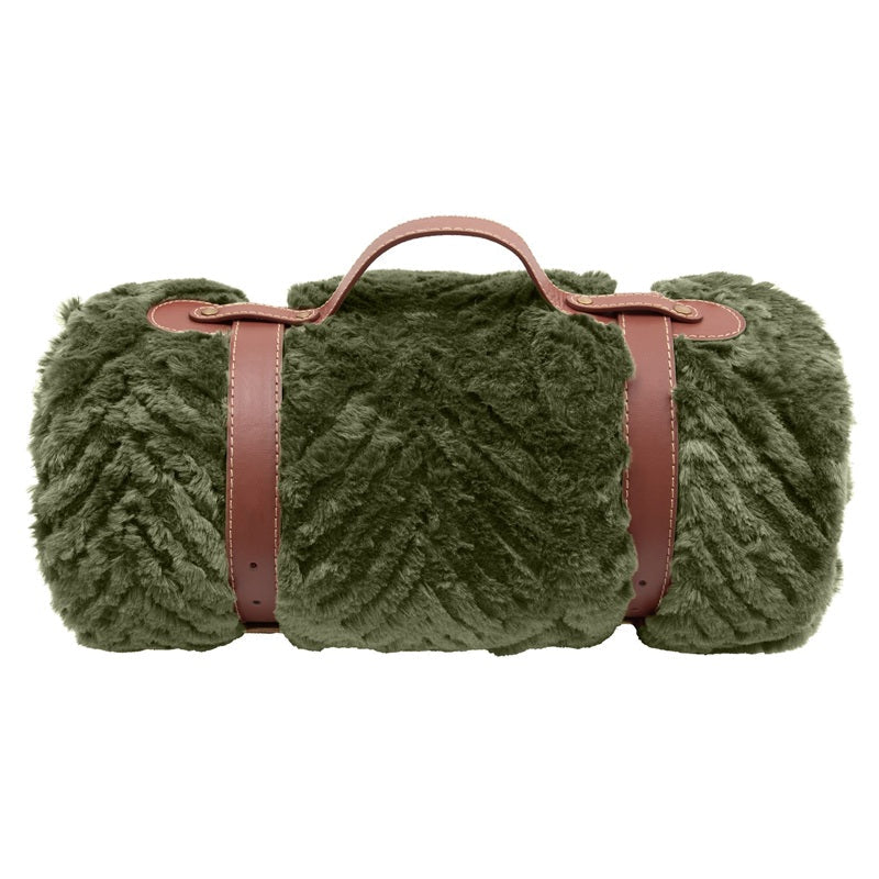 Jeté de voyage 48 po x 60 po en fausse fourrure texturée vert chêne