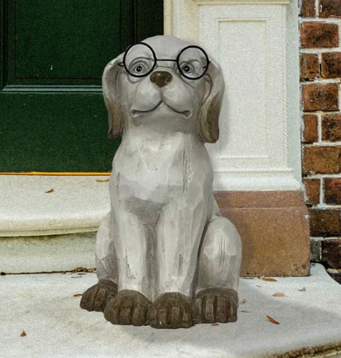 Chien blanc avec lunette assis 10 po x 8 po x 14 po