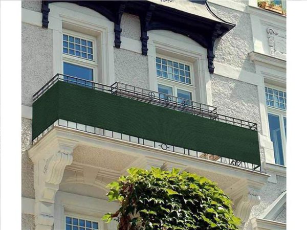 Toile à balcon en polyester 16 pi x 32 po vert forêt