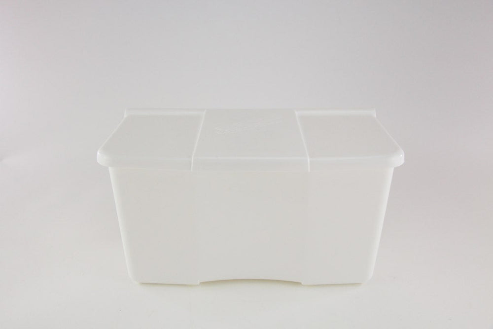 Boîte à épingles à linge blanche