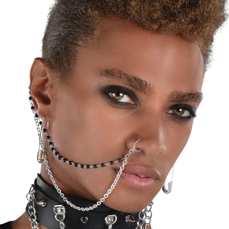 Boucle d'oreille épingle de sureté et chaîne de nez