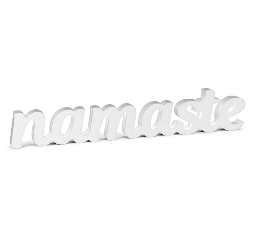 Déco en bois blanc "Namaste" 13,5 po x 2,5 po x 0,8 po