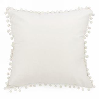 Coussin 17 po x 17 po blanc avec pompons