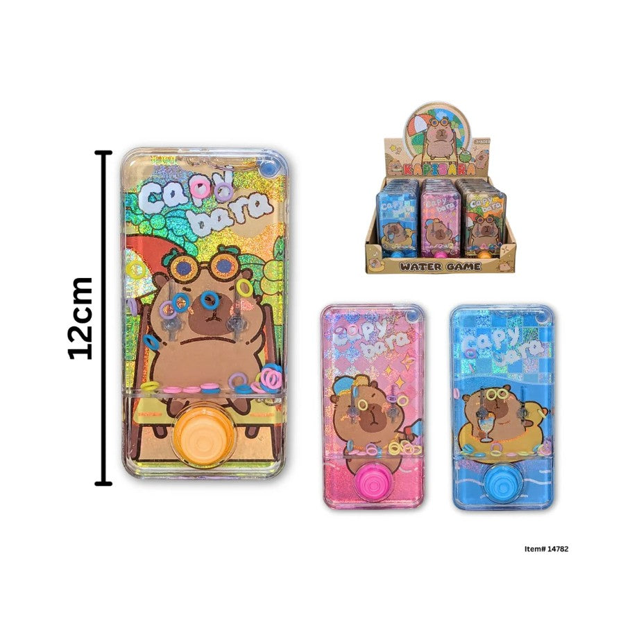 Jeu d'anneau dans l'eau capybara coloré