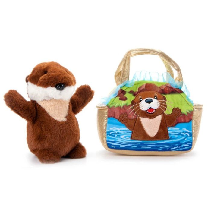 Peluche loutre de rivière avec un sac