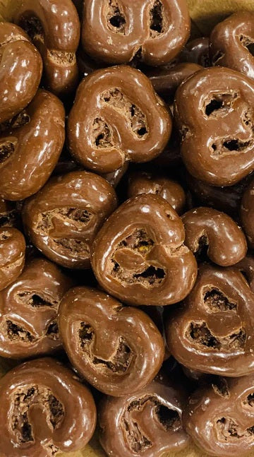 Bretzel enrobé de chocolat au lait 90 g Pralinière