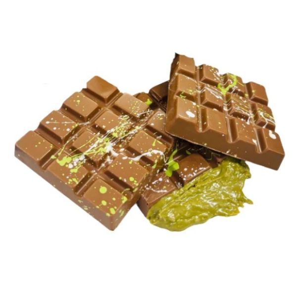 Barre de chocolat au lait Dubaï 75 g aux pistaches et knafeh