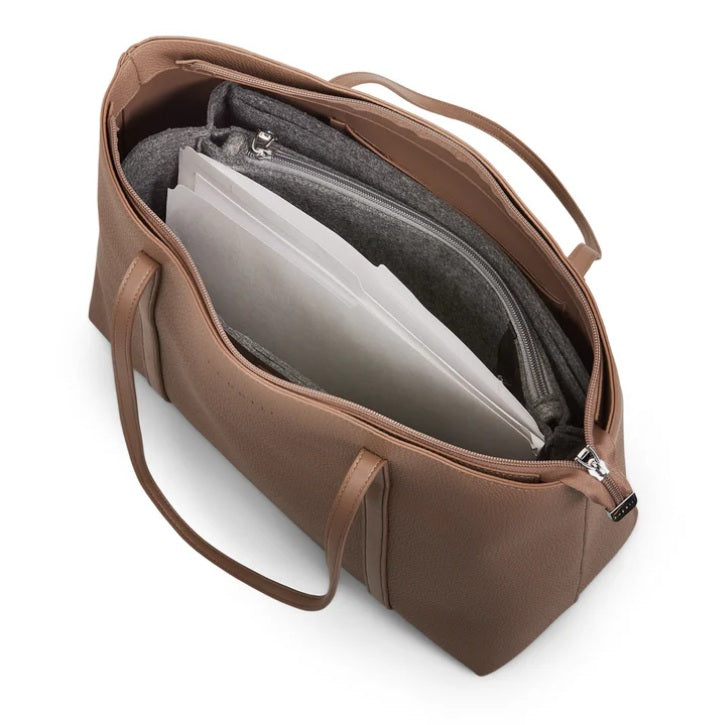 Sac fourre-tout Pure 13,25 po x 15 po x 6,25 po Bugatti