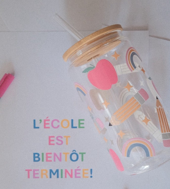Verre avec couvercle de bambou et paille 16 oz école