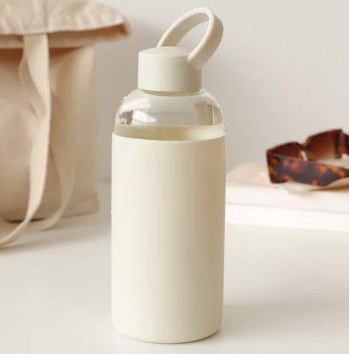 Bouteille d'eau en verre 600 ml avec poignée