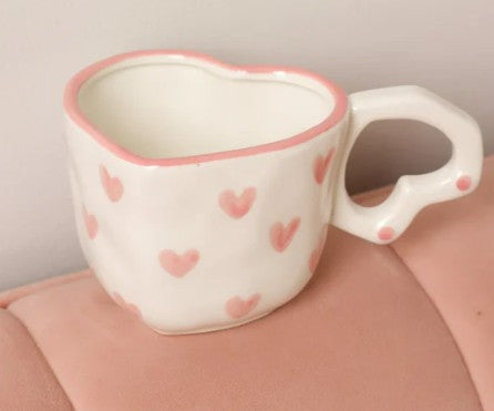 Tasse avec poignée en coeur 240 ml