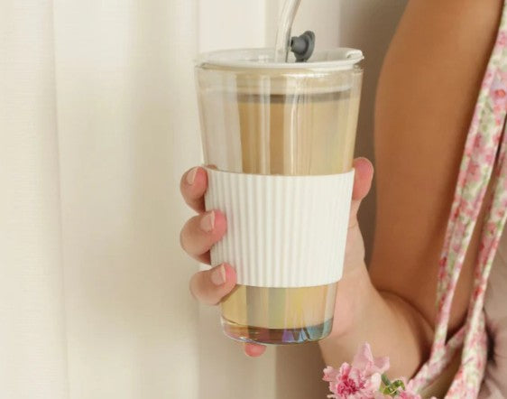 Verre à paille 480 ml avec manchon en silicone