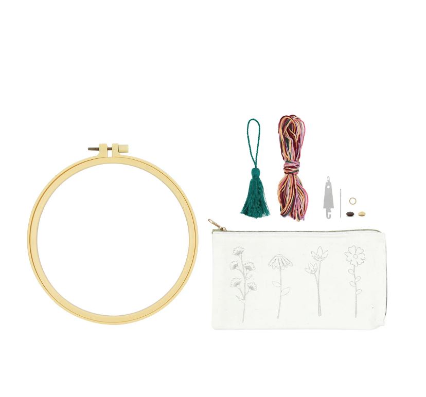 DIY broderie créative pochette à motif floral (14 ans et plus)