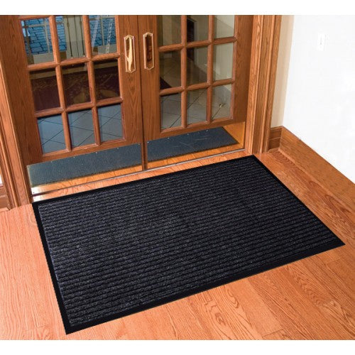 Tapis côtelé noir endos en caoutchouc 3 pi x 4 pi