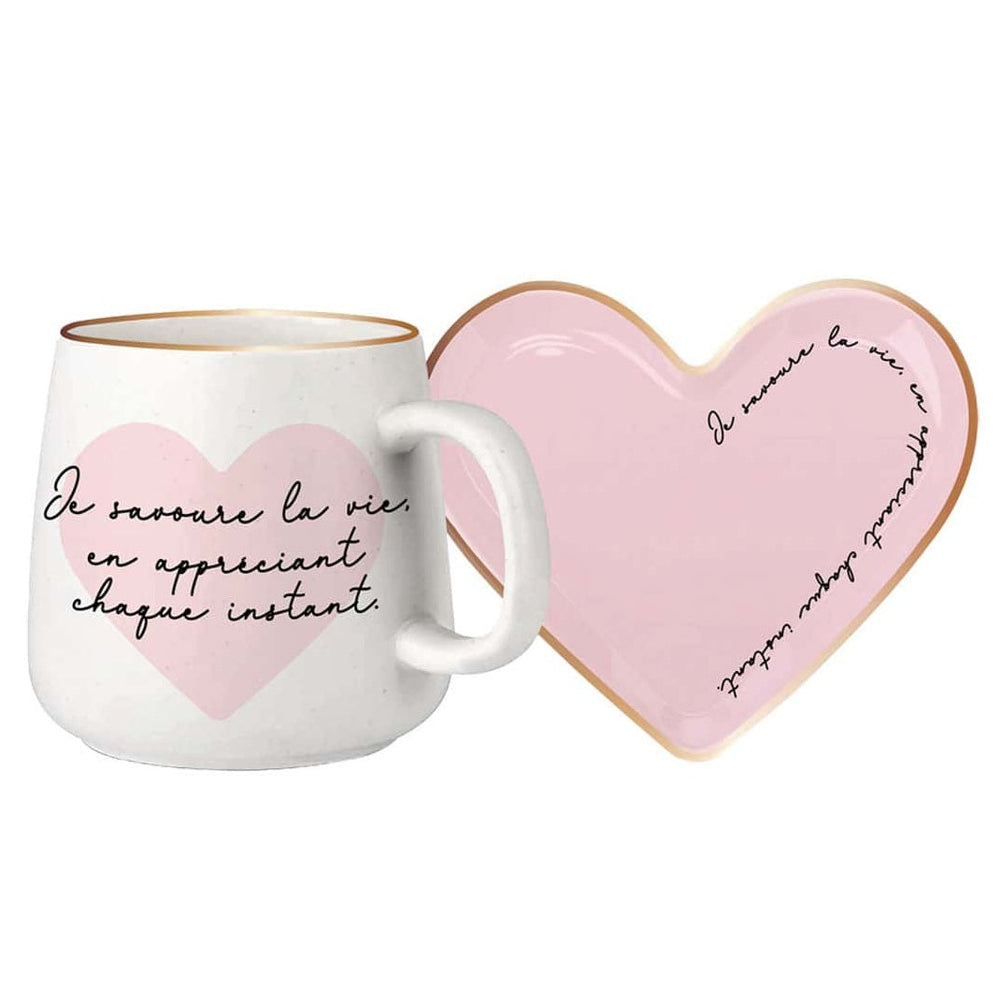 Ensemble de tasse et assiette en forme de coeur Je savoure la vie en appréciant chaque instant