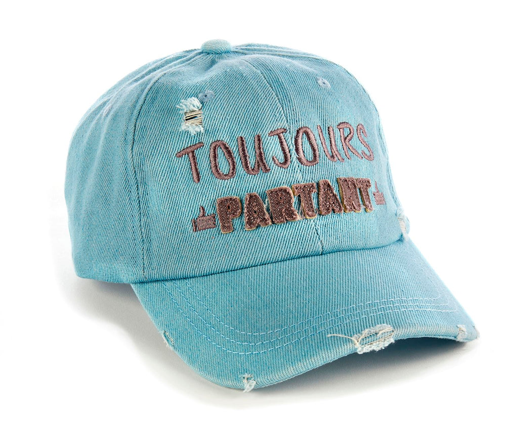 Casquette bleue toujours partant