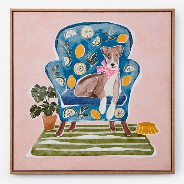 Tableau 20 po x 20 po chien sur un sofa à motifs de limes et citrons