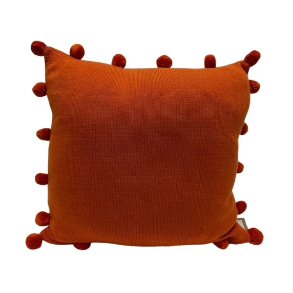 Coussin 20 po x 20 po 80% coton et 20% polyester orange avec pompons