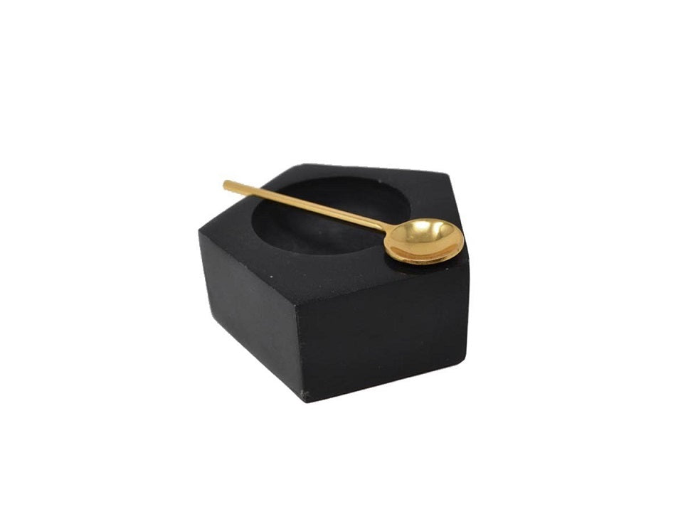 Bol en pierre noir 3,5 po x 2 po pour sel avec cuillère couleur or