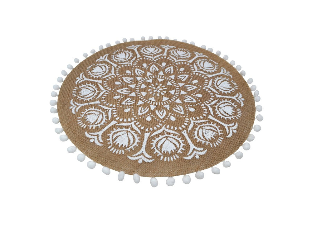 Napperon 15 po rond motifs mandala à pompons beige et blanc