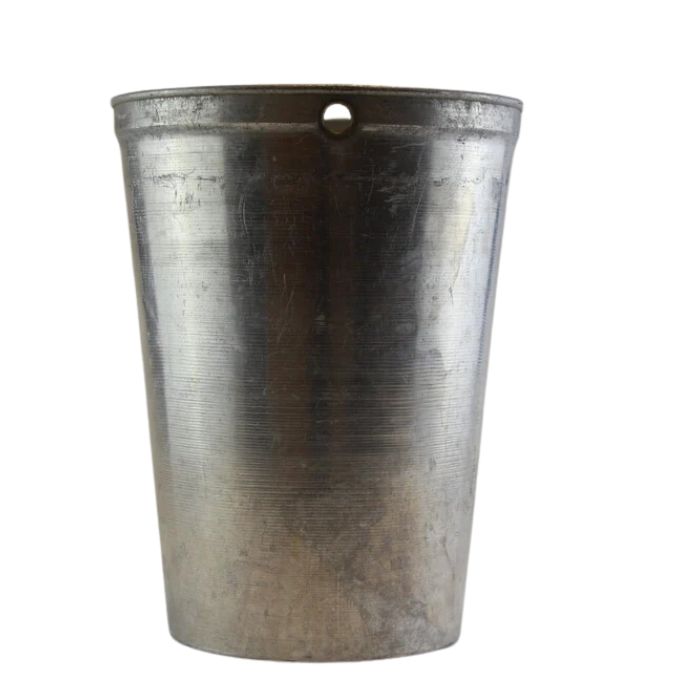 Chaudière 8,5 po x 11,5 po en acier usagé